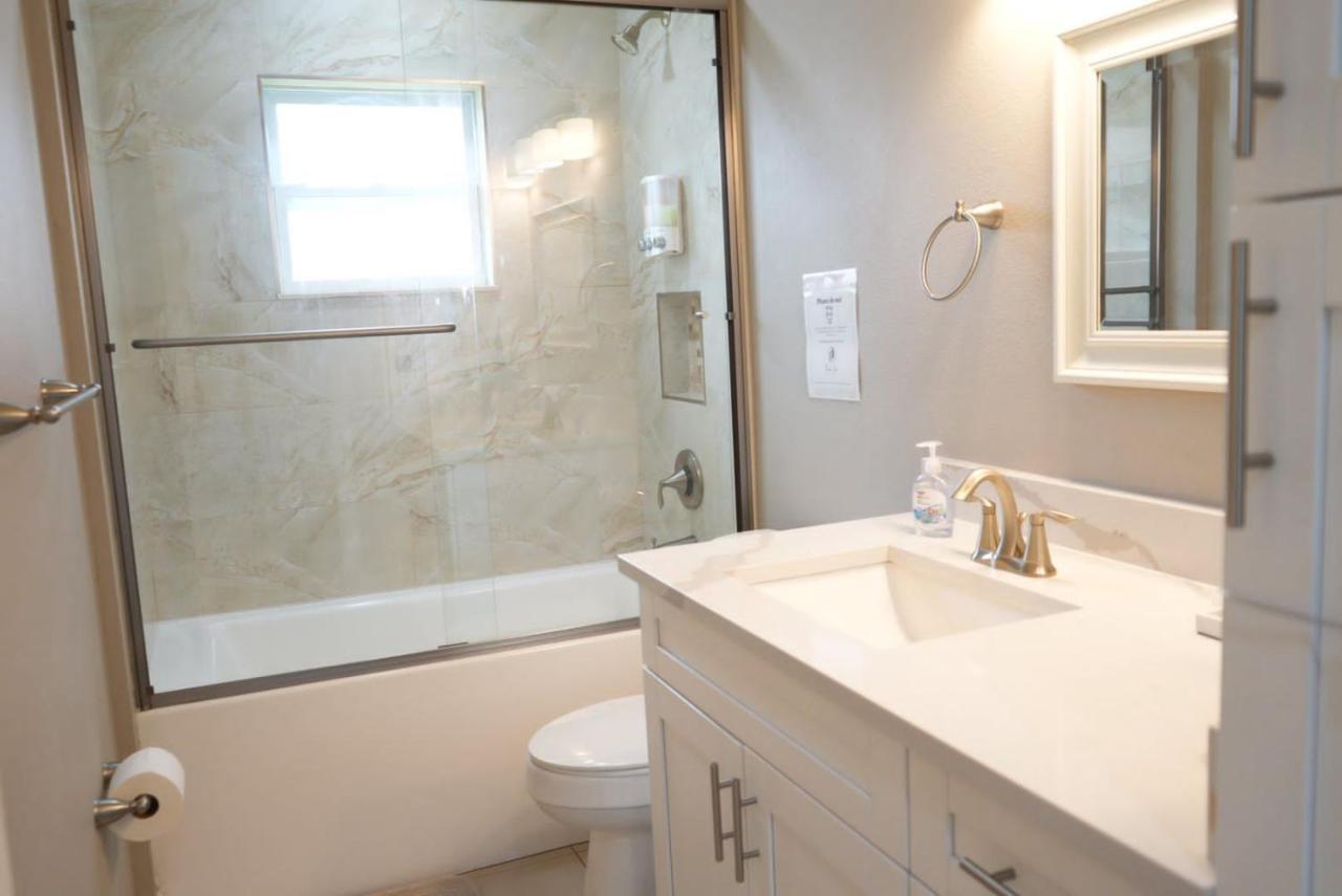 Villa Hosting 1 à Tampa Extérieur photo
