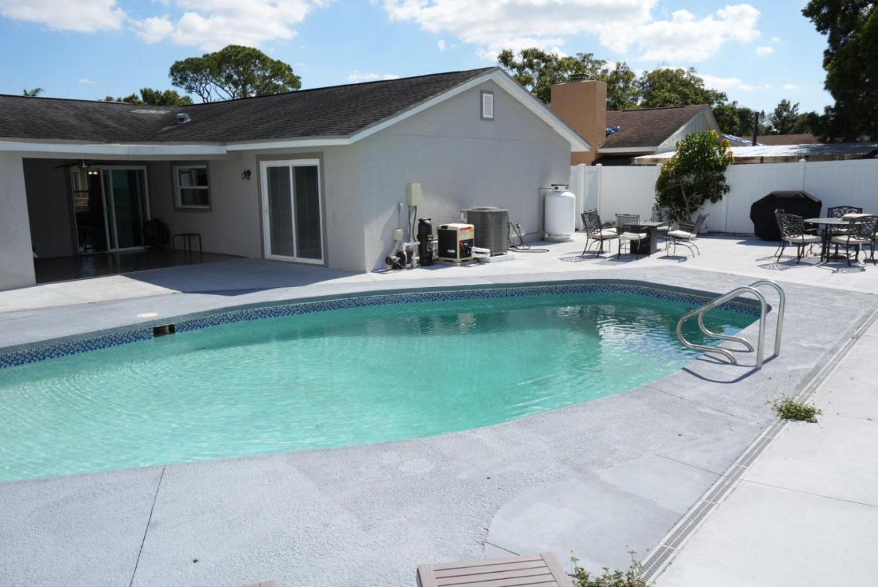 Villa Hosting 1 à Tampa Extérieur photo